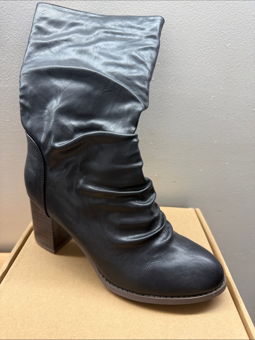 Journee Collection SEQUOIA Black Slouchy Mid-Calf Block Heel Boots Women Size 10